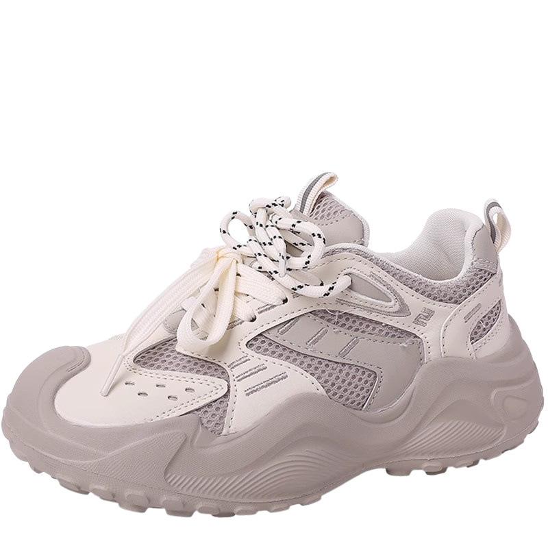 In the spring of 2025, the new Internet celebrities color matching platform dad little white shoes are breathable and show the small height of the