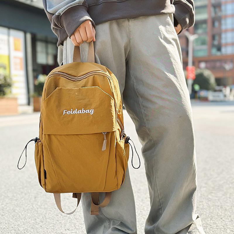 Lightweight Outdoor Backpack Unisex Small Backpack Travel Student Schoolbag