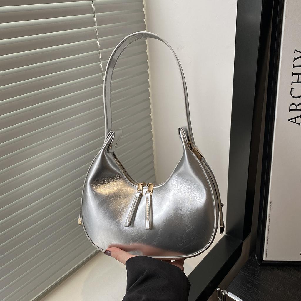 Underarm Bag Women's 2025 New High-end Niche Design Women's Retro Popular Bag This Year Portable Shoulder Bag