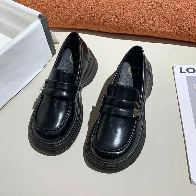 Fashion Round Toe Shoes for Women Platform with Medium Heels Woman Pumps Loafers Luxury Brand Chic Point Discount Slip on Spring Fashion