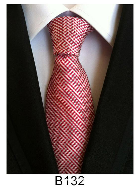 Cravate homme en soie et polyester faite main – Décontractée, formelle ou professionnelle