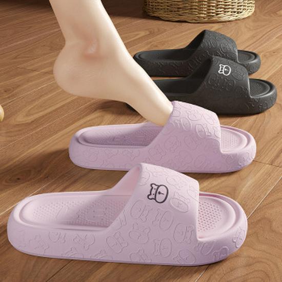Soft-Soled EVA Slippers: Comfortable, Non-Slip, Thick-Soled Bathroom Slippers for Men and Women, Perfect for Summer.