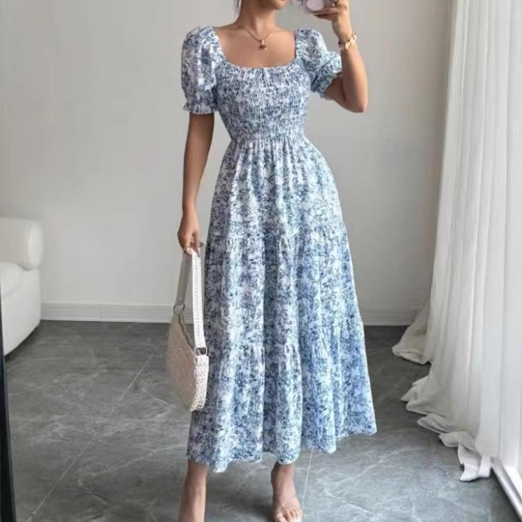 Women's Square Neck Puff Short Sleeve Smocked Floral Print Tiered Midi Dress Elegant Casual Swing Sundress