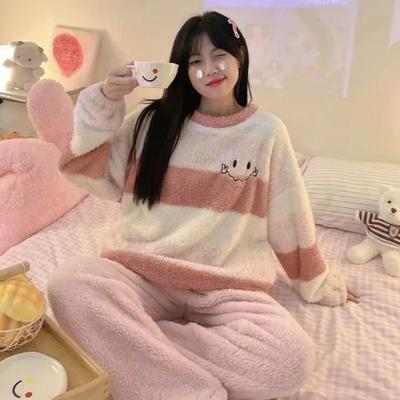 Thickened Warm Sleepwear for Winter Coral Velvet Student Nightwear Homewear Two-Piece Ladies Pajamas Loungewear Set