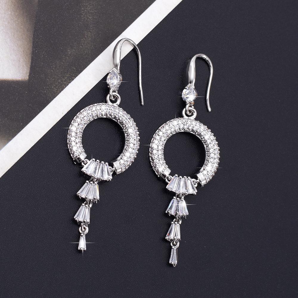 

Korean Luxury Women s Geometric Tassel Earrings with Zircon for Christmas Gift срібний