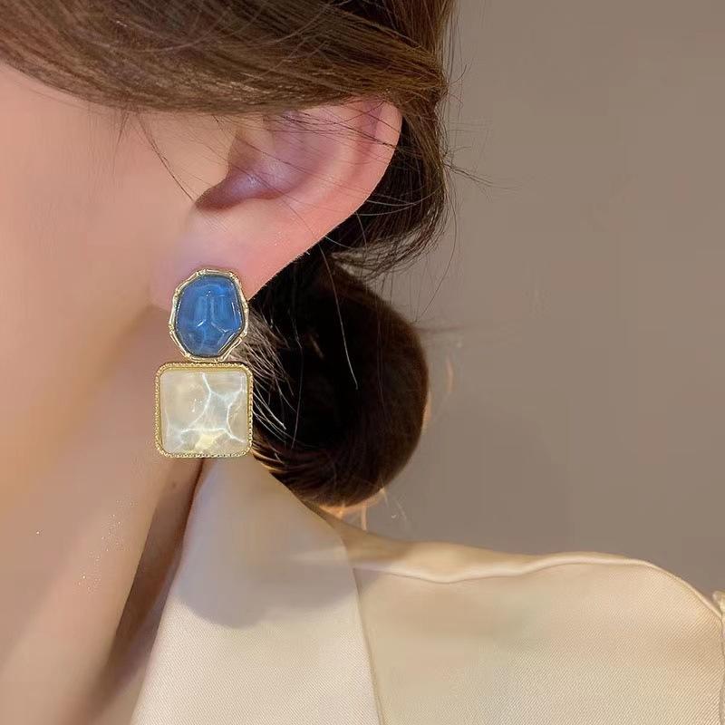 Orecchini pendenti geometrici in resina vintage per regali da donna con ciondoli e gioielli
