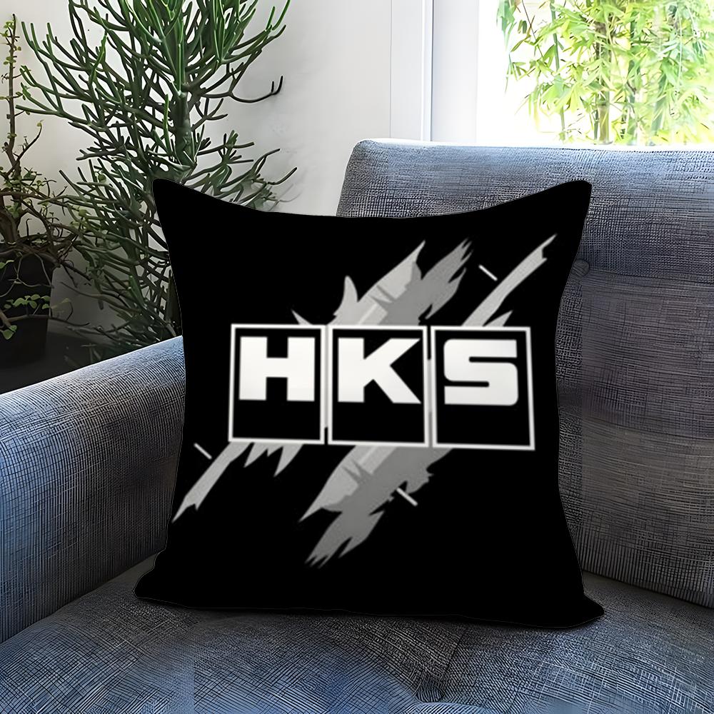 Retro Pattern H-HKS-S Cushion Cover Comfortable Reversible Pillow Cover Ideal for Car Sofa Bedroom & Beyond