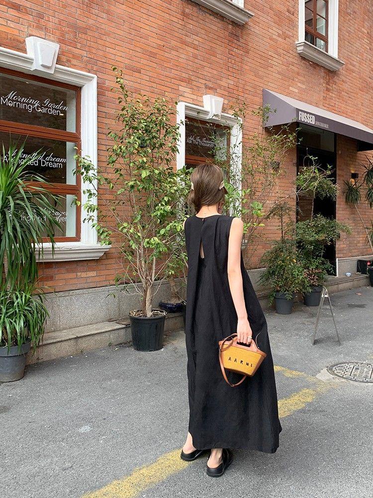 Women's Japanese & Korean Sleeveless Backless Summer Beach Dress: Loose Fit, Slimming Design