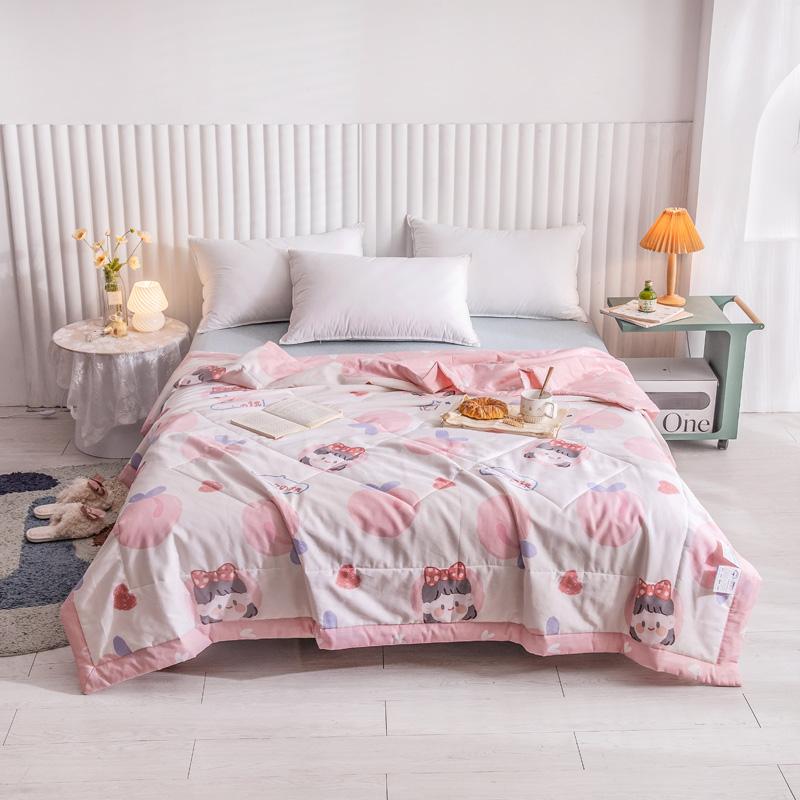 Funny Cartoon Bear Quilt Cotton Summer Air Conditioning Quilted Quilt Soft Skin-friendly Breathable Multifunction Thin Blanket