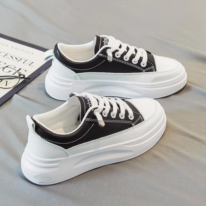 Fashion PU Leather Platform Shoes Flat Female Outdoor Elevator Sneakers Women Tennis Spring Vulcanize Thick-sole Running Trainers 2024