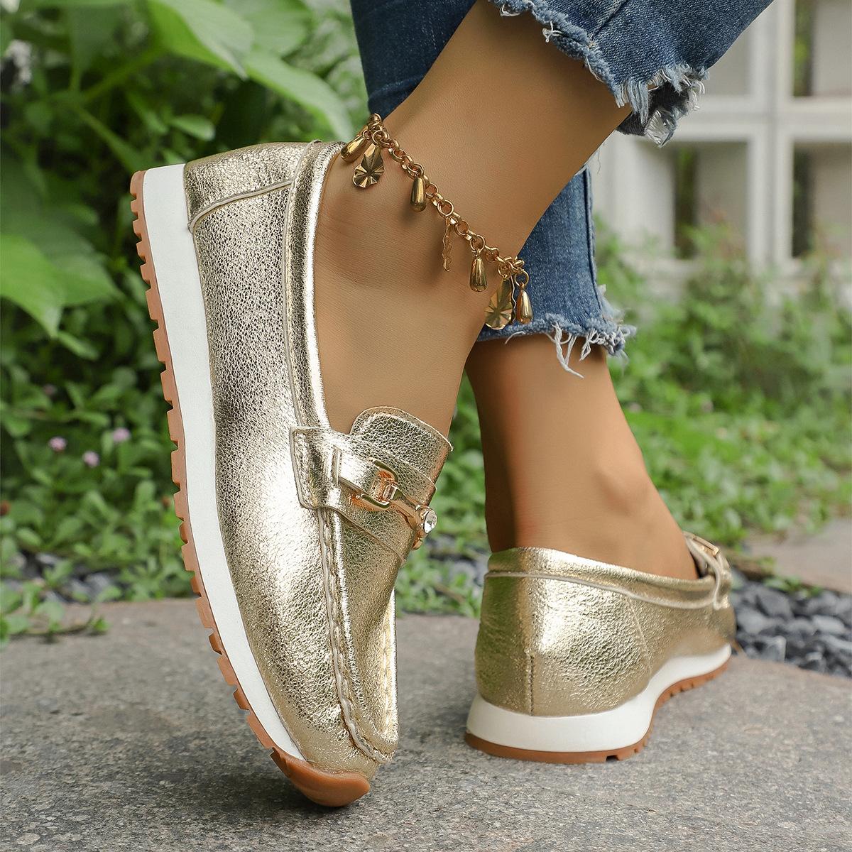 

2025 spring and autumn new soft-soled Doudou shoes large-size women s shoes thick-soled shallow-mouth single shoes one-pedal loafers 35