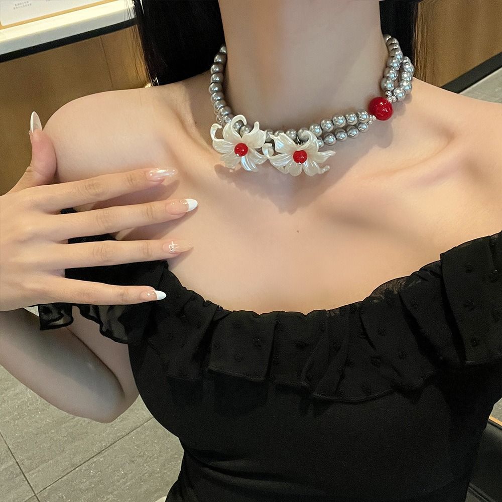 Elegant Pearl Beaded Necklace Vintage Sweet Choker French Style Iris Flower Necklace  Beach