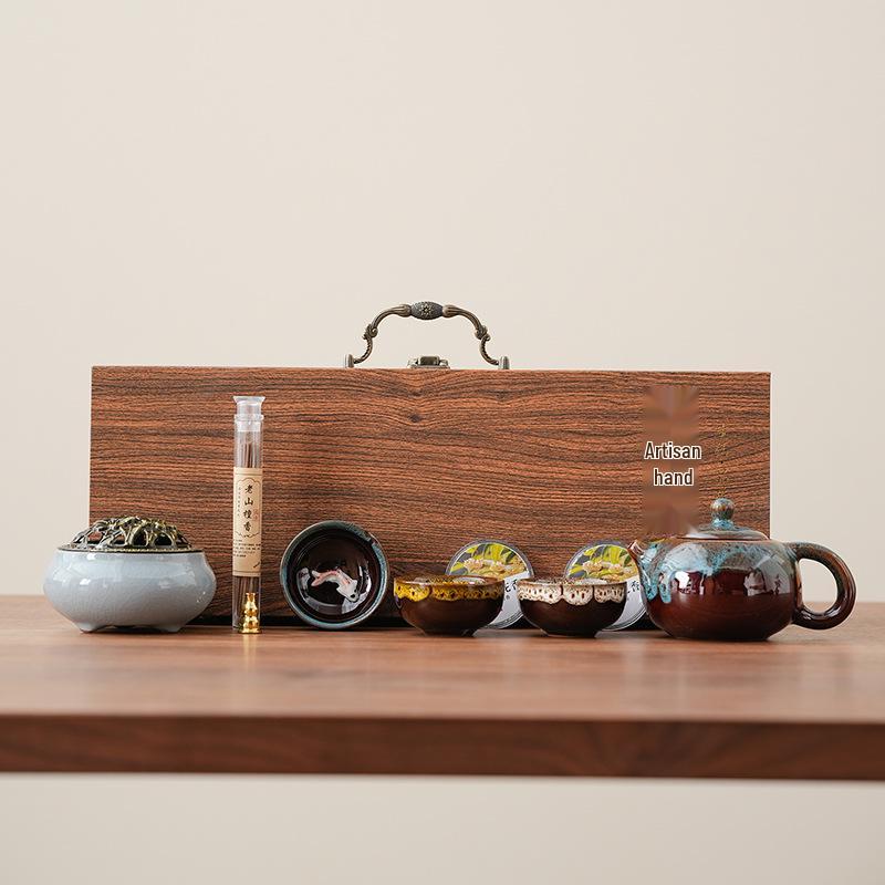 Guochao Palace Museum Cultural Kung Fu Tea Set Souvenir Gift Box for Clients & Employees