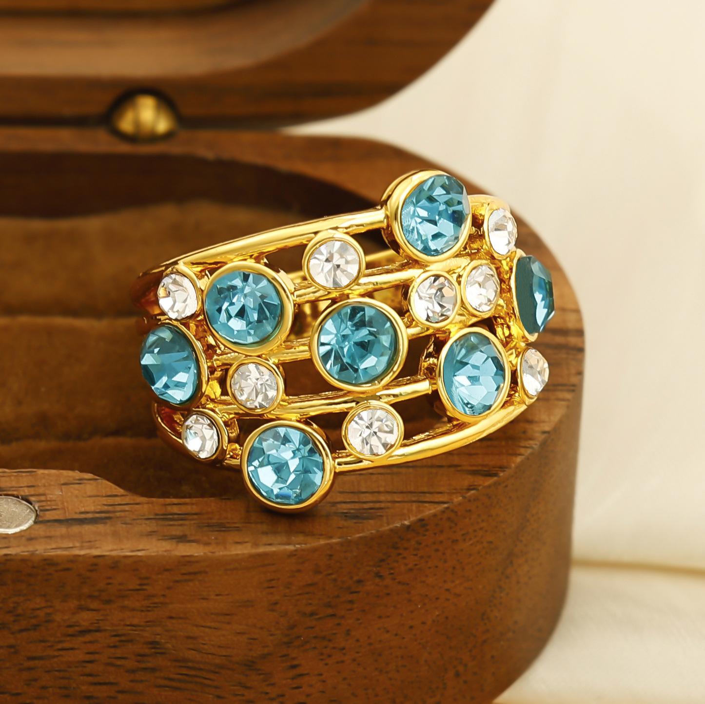 

Новое нишевое дизайнерское кольцо, инкрустированное бриллиантами, ретро-преувеличенное высококлассное женское кольцо No. 8