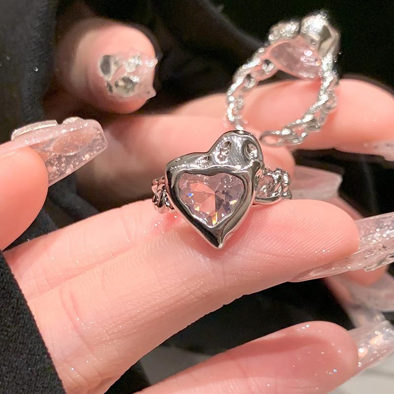 Toe Open Chic Heart Ring In Copper With Stunning Pink Diamonds For Modern Women