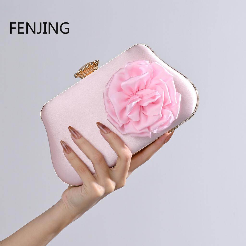 Satin 3D Flower Evening Bags Women Dinner Shoulder Crossbody Bag Luxury Design Handbags Gold Pink Clutches for Party Banquet