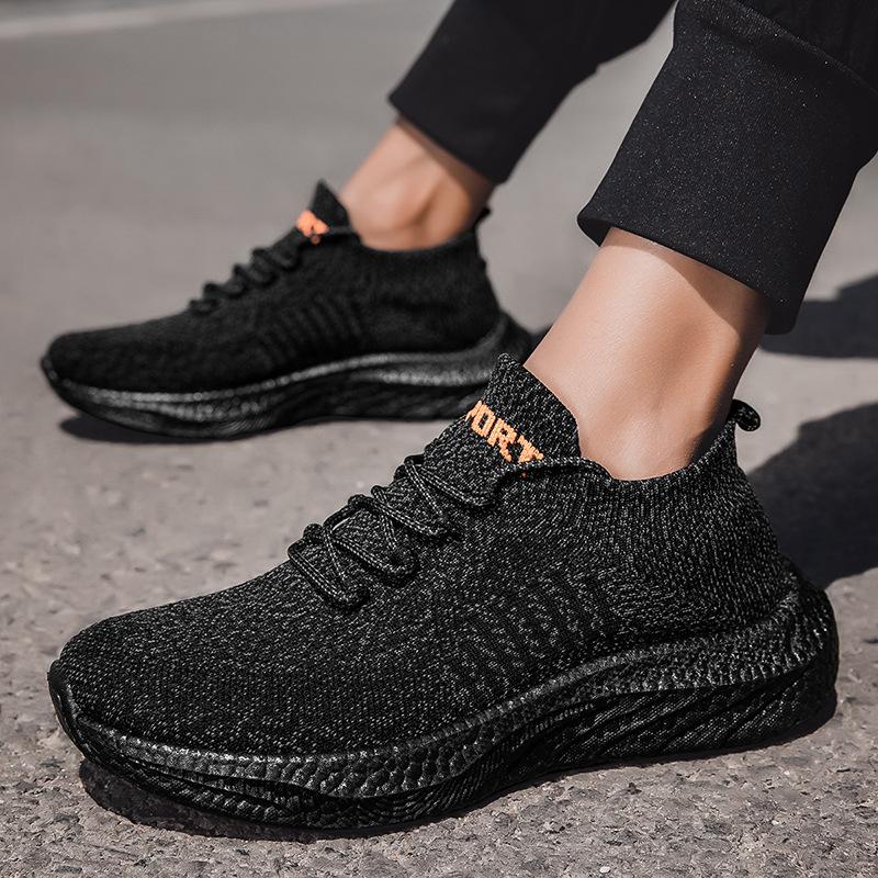 New fly-woven shoes mesh breathable men's shoes soft sole comfortable and lightweight casual shoes women's shoes