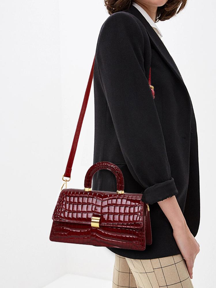 Wine Red Crocodile Pattern Handbag, Glossy Small Square Bag, Suitable for Commuting and Dating