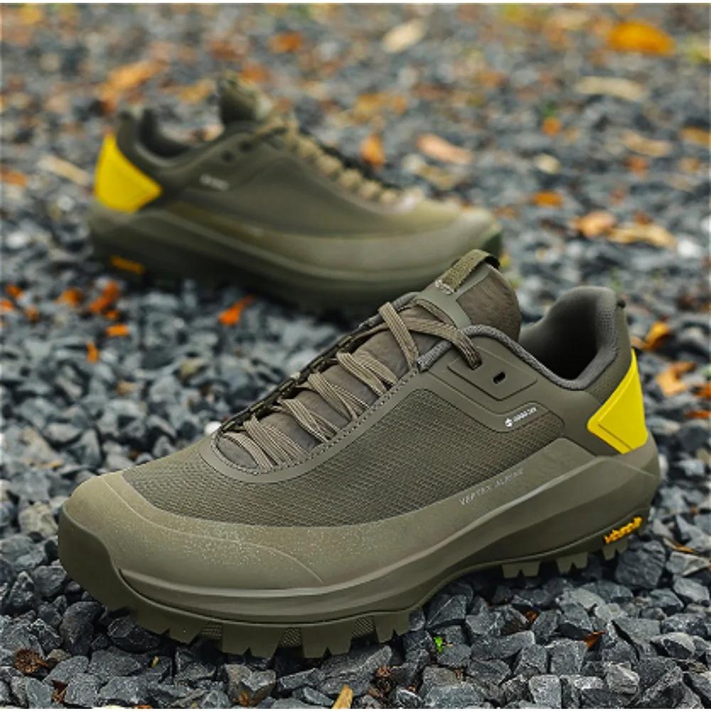 2025 High-quality outdoor climbing shoes Men's Lightweight breathable skidproof shock absorption all-terrain off-road sneakers