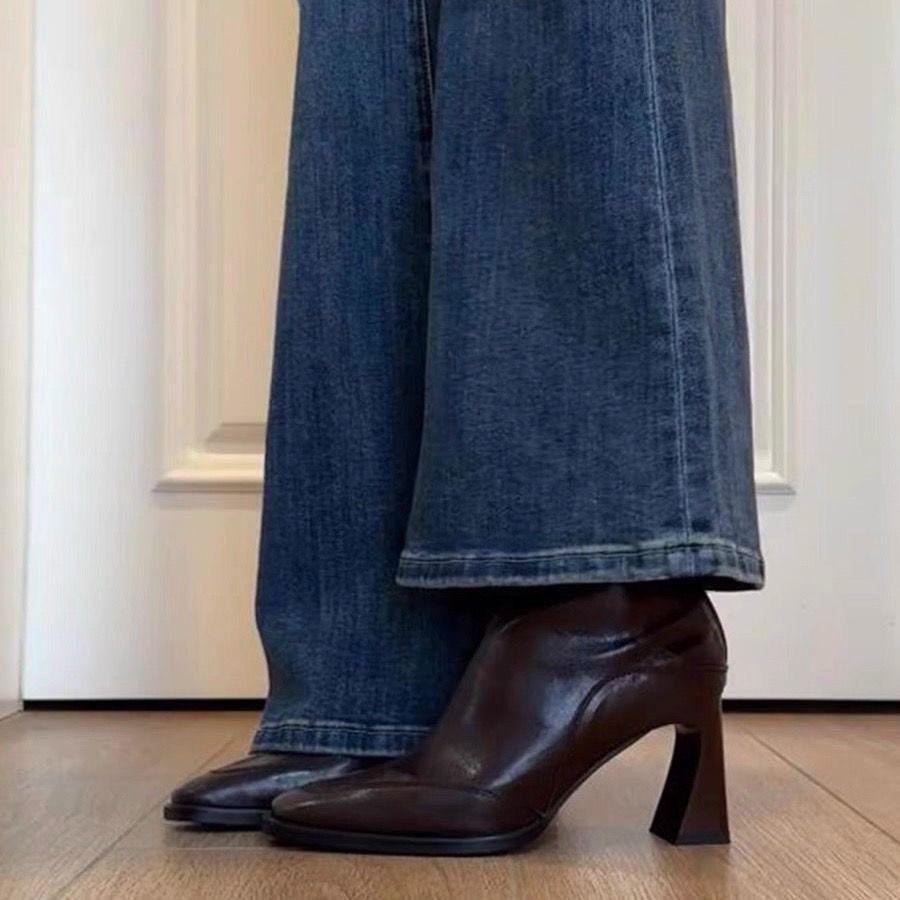 French Retro Square Toe Chunky Heel Ankle Boots for Women - Autumn Winter Versatile Slim Fit In Brown Black.