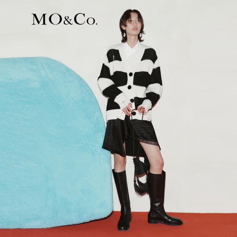 MO&Co. 2024 Spring Lambswool Cashmere Blend Distressed Striped V-Neck Sweater