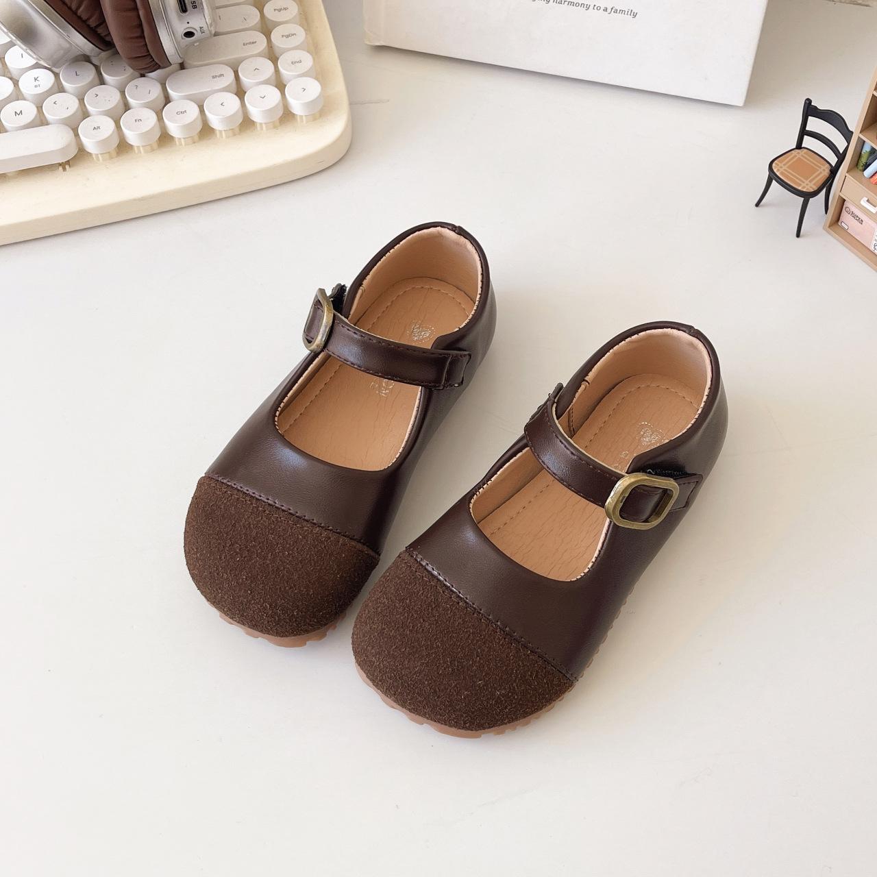 

Baby single shoes children s leather shoes girls retro Mori Doudou shoes 2025 Korean version children s splicing small single shoes 21-25 yards whole box 50 pairs starting хаки