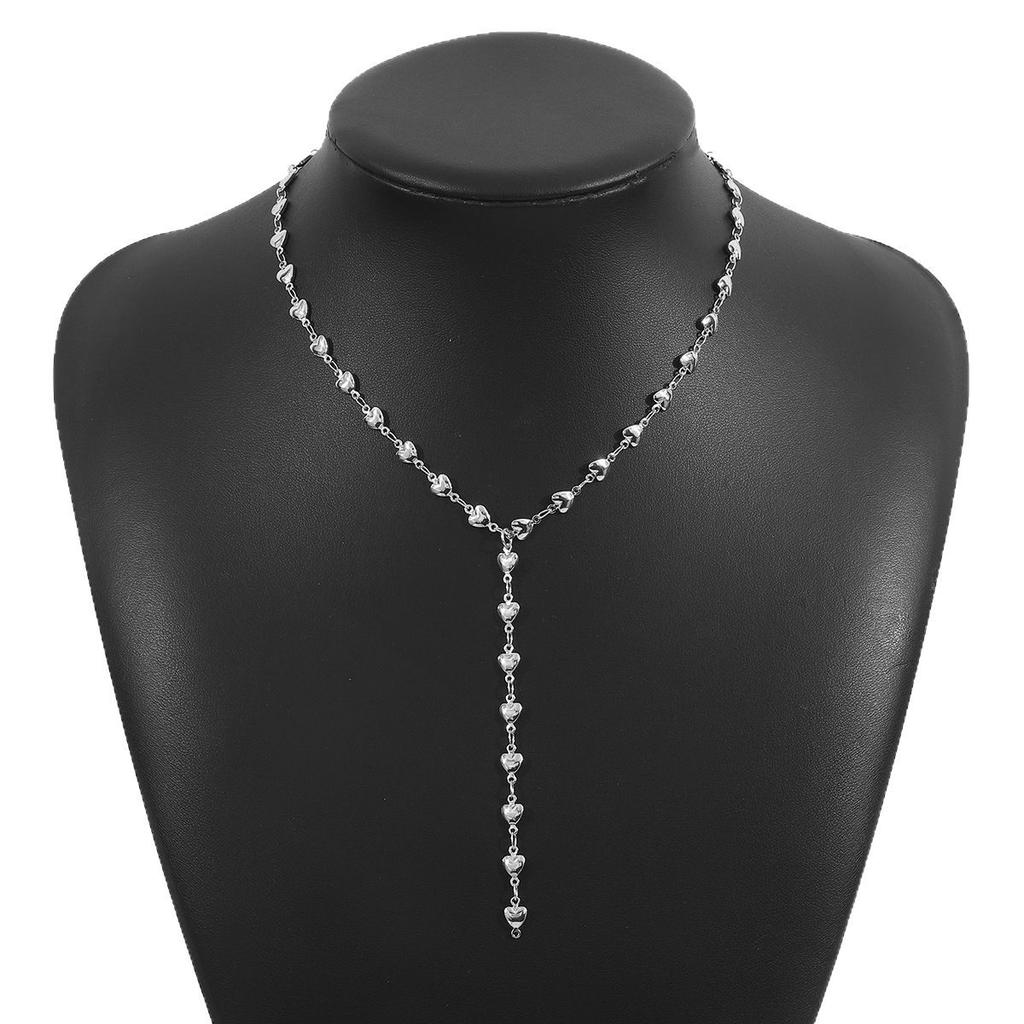 Prosty Naszyjnik z Wisiorkiem w Kształcie Serca z Frędzlem w Kształcie Litery Y