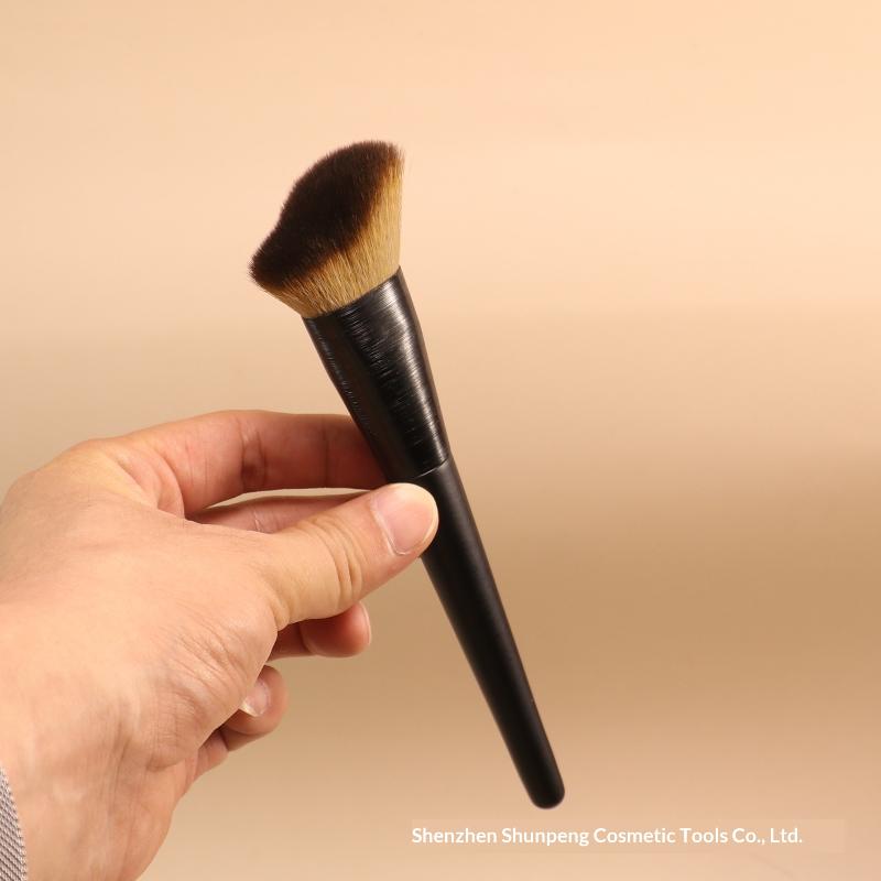 Foundation Pinsel Mit Wellenförmigem Kopf Zum Verblenden Von Flüssiger, Cremiger, Puder-Wangenknochen Kieferpartie, Große Premium Dichte Synthetische Borsten