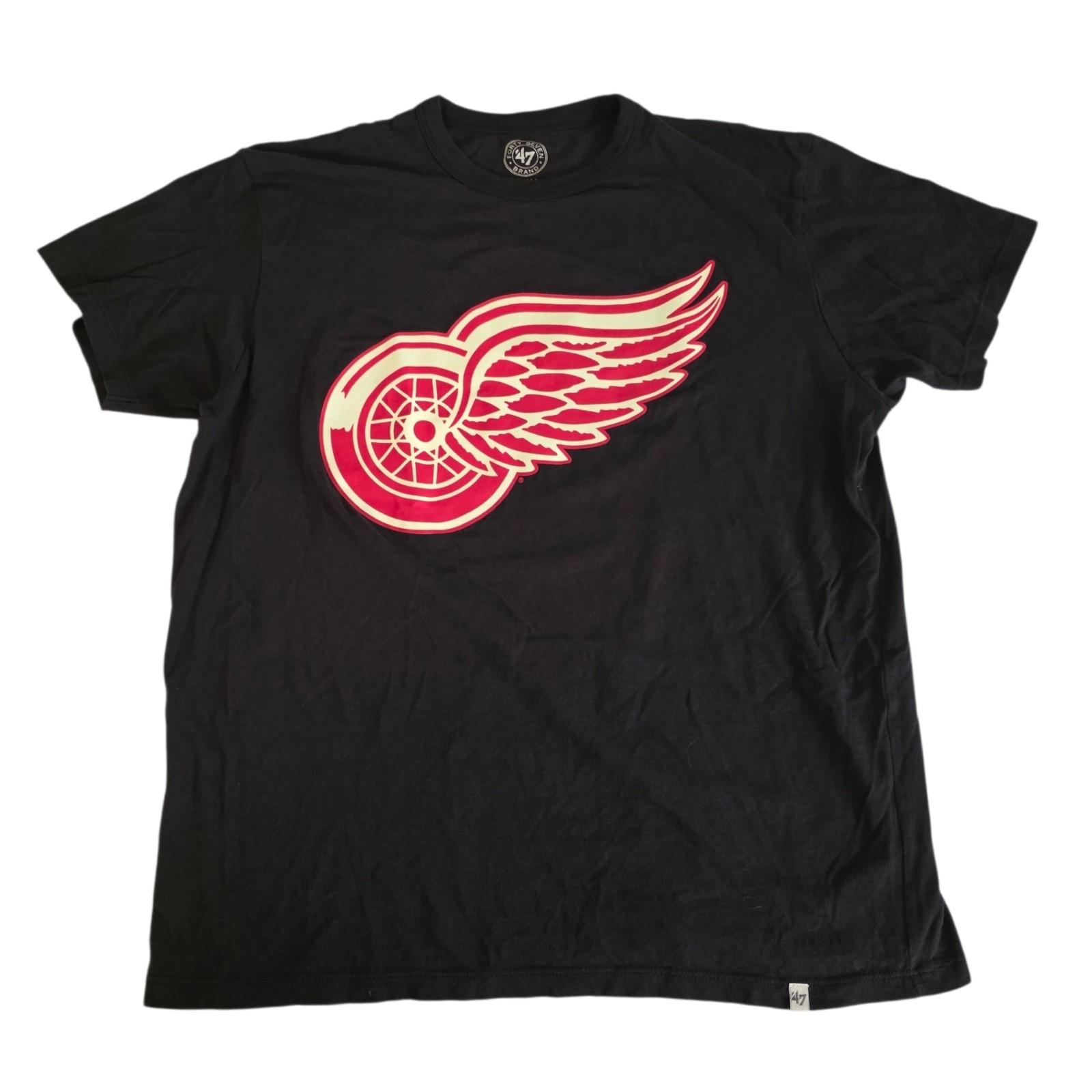 47 Brand NHL Detroit Red Wings T-Shirt Black Big Red Wings Logo Mens Small XL