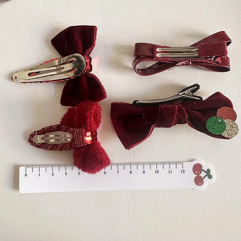 2pcs/set Pinces à Cheveux Rouges pour Bébé Série Nouvel An Noël Nœud Ceinture Pince BB pour Tout-petit Doux Mode Accessoires Cheveux Princesse