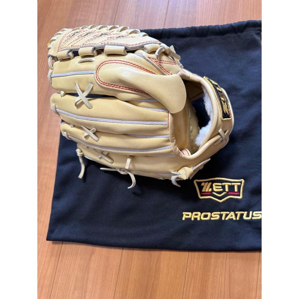 Used Super limited ZETT PROSTATUS Senga model using professionally supplied leather
