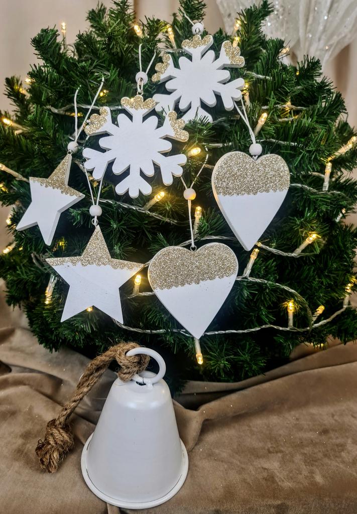Wooden Heart Pendant 6.5X7.8Cm 2 Pcs White
