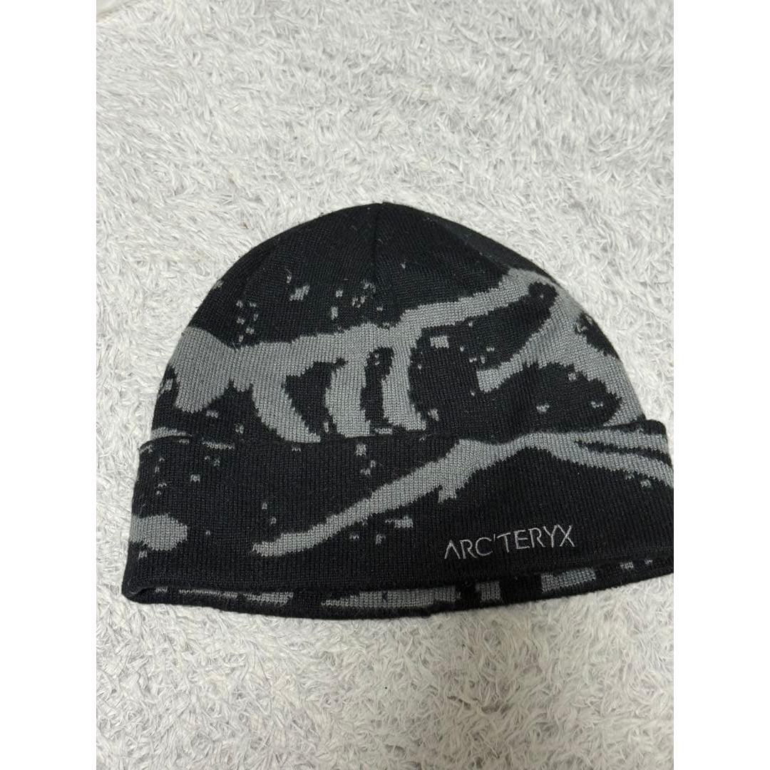 Used ARCTERYX Grotto Toque Beanie Camo Black Gray