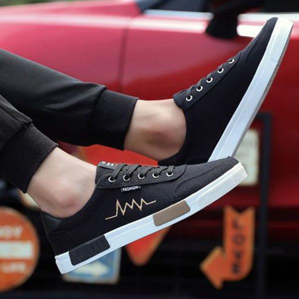 Buty płócienne męskie wiosenne oddychające buty casualowe męskie antypoślizgowe All Match niskie buty męskie trendy buty do skateboardingu