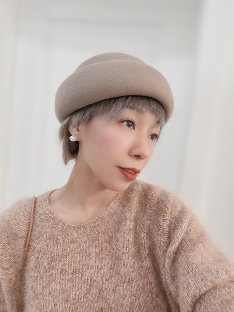 Elegant Women's Wool Felt Beret - Japanese Retro, White/Black/Brown/Camel, Autumn/Winter, French Style with Rolled Brim