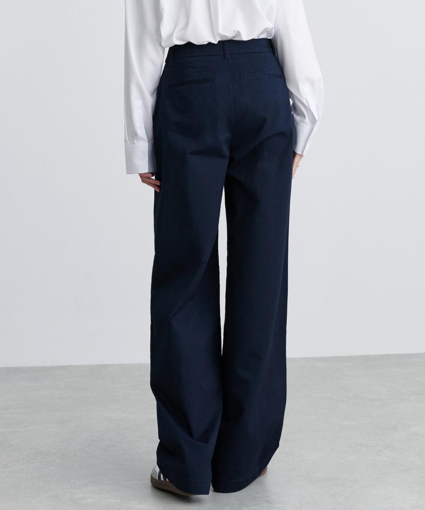 MUSINSA STANDARD WOMAN Women'S Reverse-To-Tuck Wide Chino Pants [Navy]