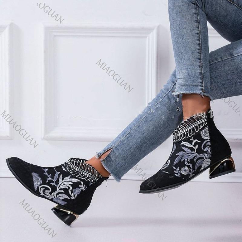 Fashion Women's Ethnic Embroidered Ankle Boots Mid Chunky Heel Rhinestone Decor Autumn Shoes for Women Vintage Style Casual Short Botas