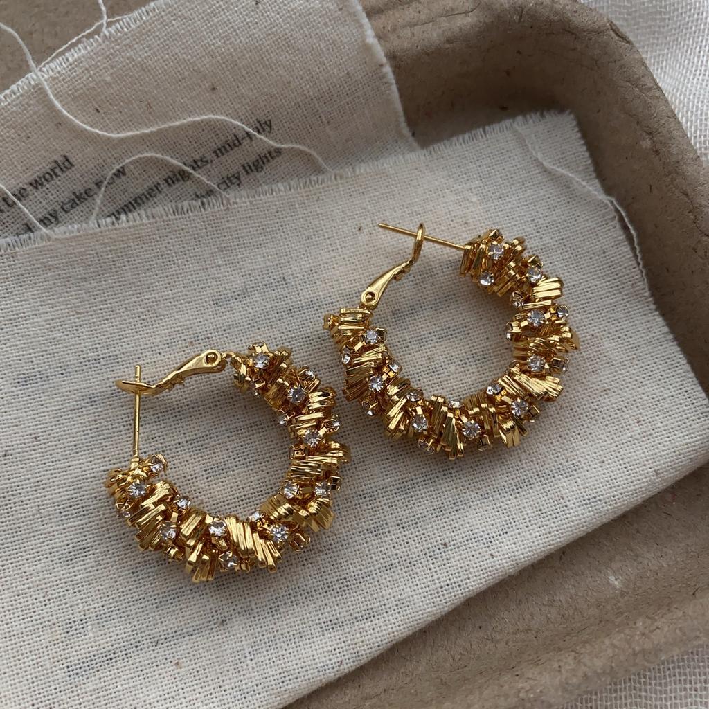 Simple Ring Earrings, Earrings Inlaid With Rhinestones, Light Luxury Shining Retro Three-Dimensional Earrings, Niche Unique Design Earrings