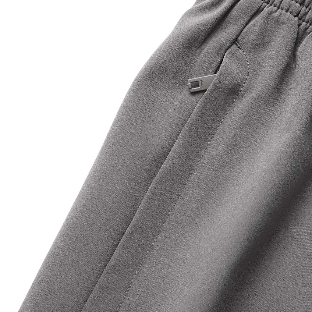 Li Ning Fitness Series Casual Minimalist Solid Color Sports Shorts Men Shorts Gray AKSV525-8