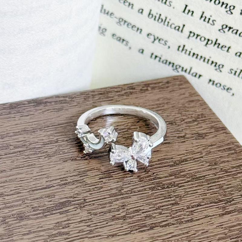 Sweet And Cool Fishtail Butterfly Enamel Dripping Oil Zir*****Pening Ring Niche Unique Super Fairy White Stacked Wearing Index Finger Ring Woman