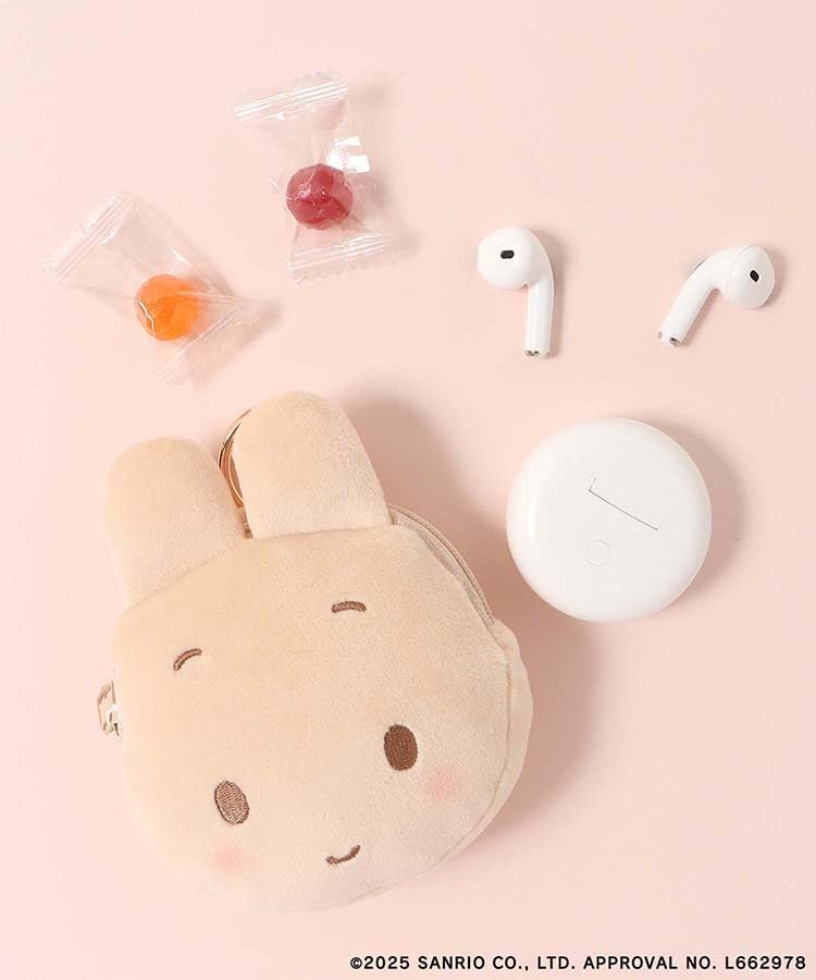 Bleu Bleuet x Sanrio Characters Mochimochi Pouch with Carabiner, Earphone Pouch, Accessory Case (Hello Kitty)