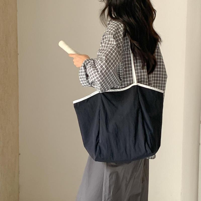 Retro Style Tote Bag Large Capacity Women's Daily Commuter Bag College Students Class New Nylon Shoulder Bag Women