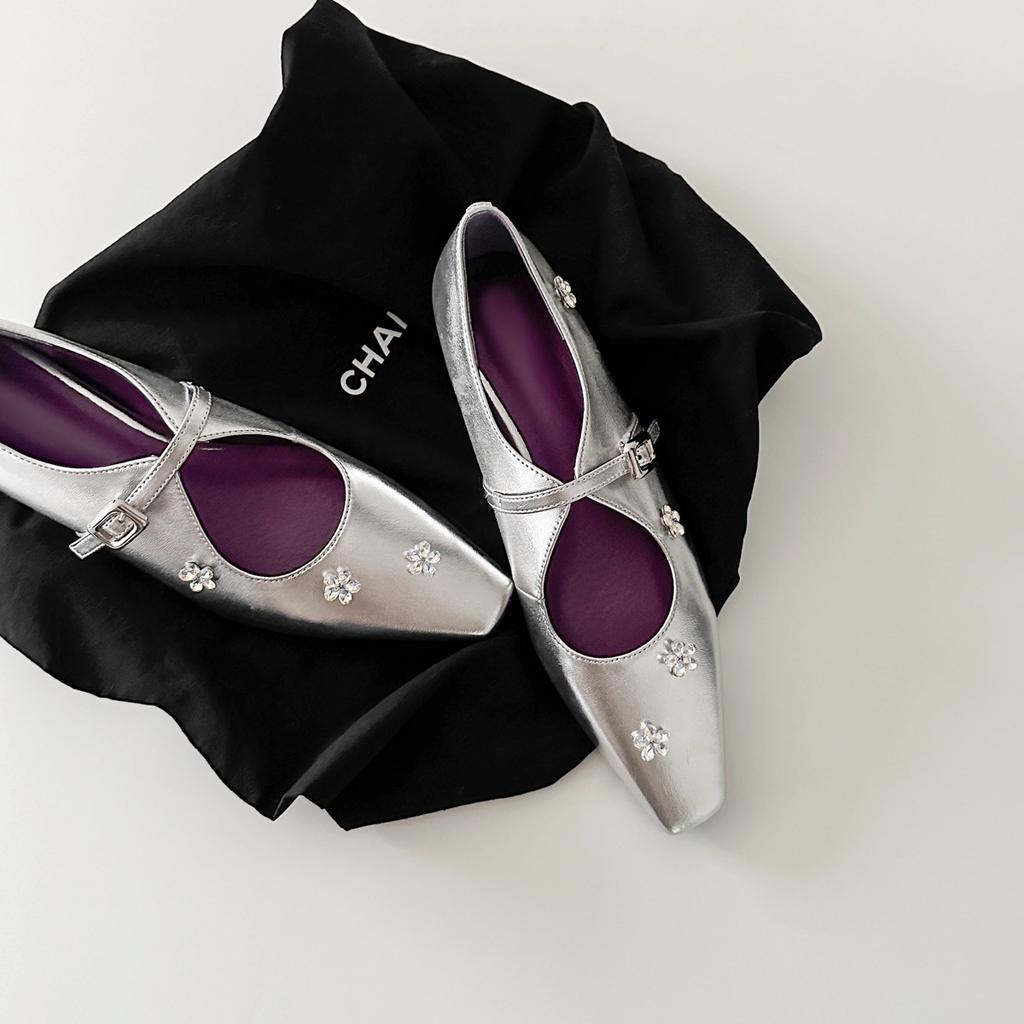 Schafslederversion~ Französische Strassblume Innenhöhenerhöhung kleiner quadratischer Kopf leichter Mund einzelne Schuhe Damenwort mit silbernen Mary Jane Schuhen