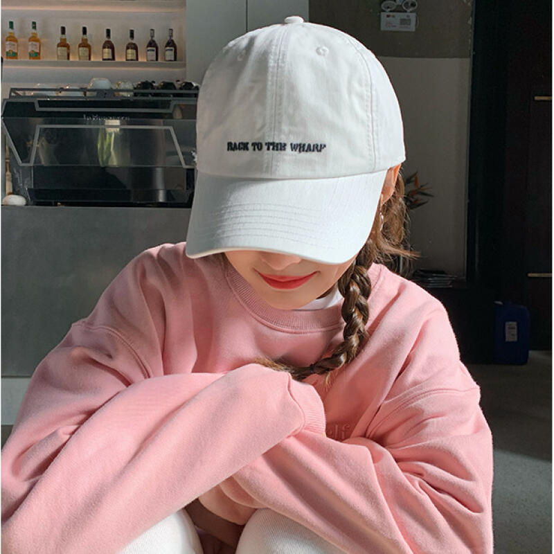 On the Moment Lettering Cotton Logo Ball Cap C2 White WHITE