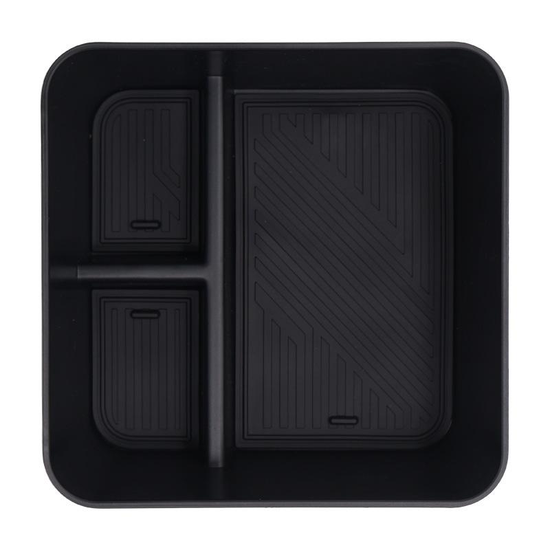 Suitable for 2025 Formula Leopard Titanium 3 Central Control Armrest Box Storage Box Titan 3 with Refrigerator Car Accessories