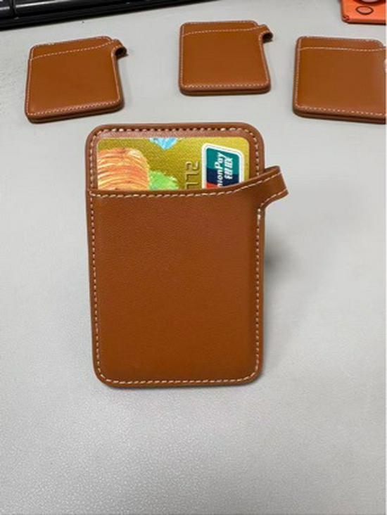 

In-Stock Universal Magnetic Microfiber Stand & Card Holder for Apple & Android, Customizable with LOGO коричневый