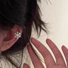 Shiny Rhinestone Snowflake Clip Earrings for Women No Perforation Fashion Exquisite Geometric Ear Cuffs Christmas Jewelry Gifts