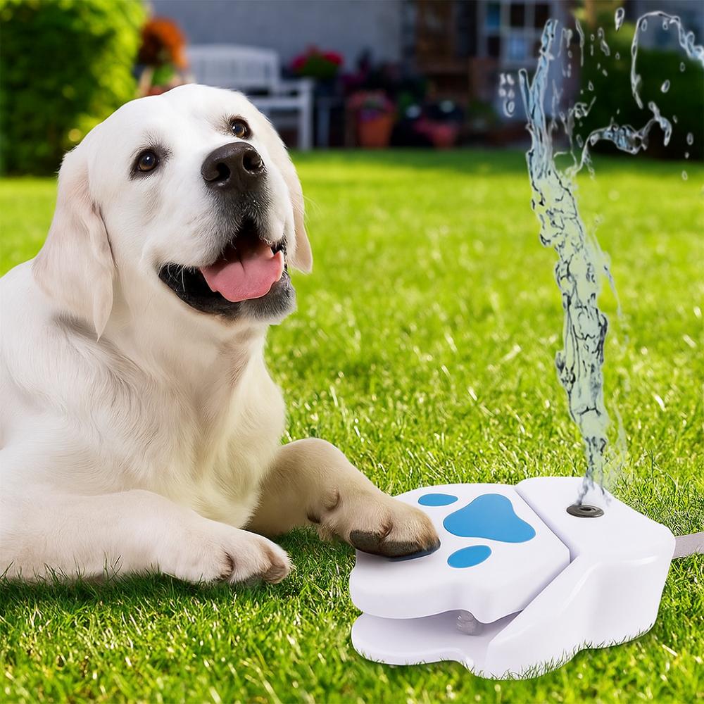Unique Claw Shape Paw Activated Pet Sprinkler Interactive Plastic Step On Drinking Container Funny Pet Water Fountain Home