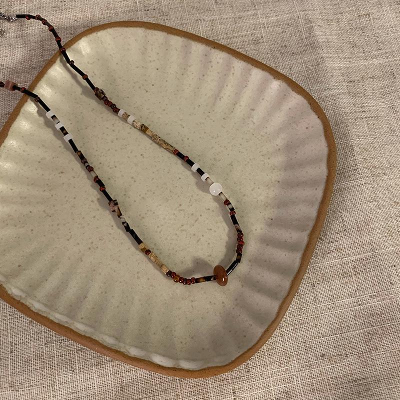 Retro Heart Pendant Beaded Necklace Collection - 2023 Women's Layered Clavicle Chain Style