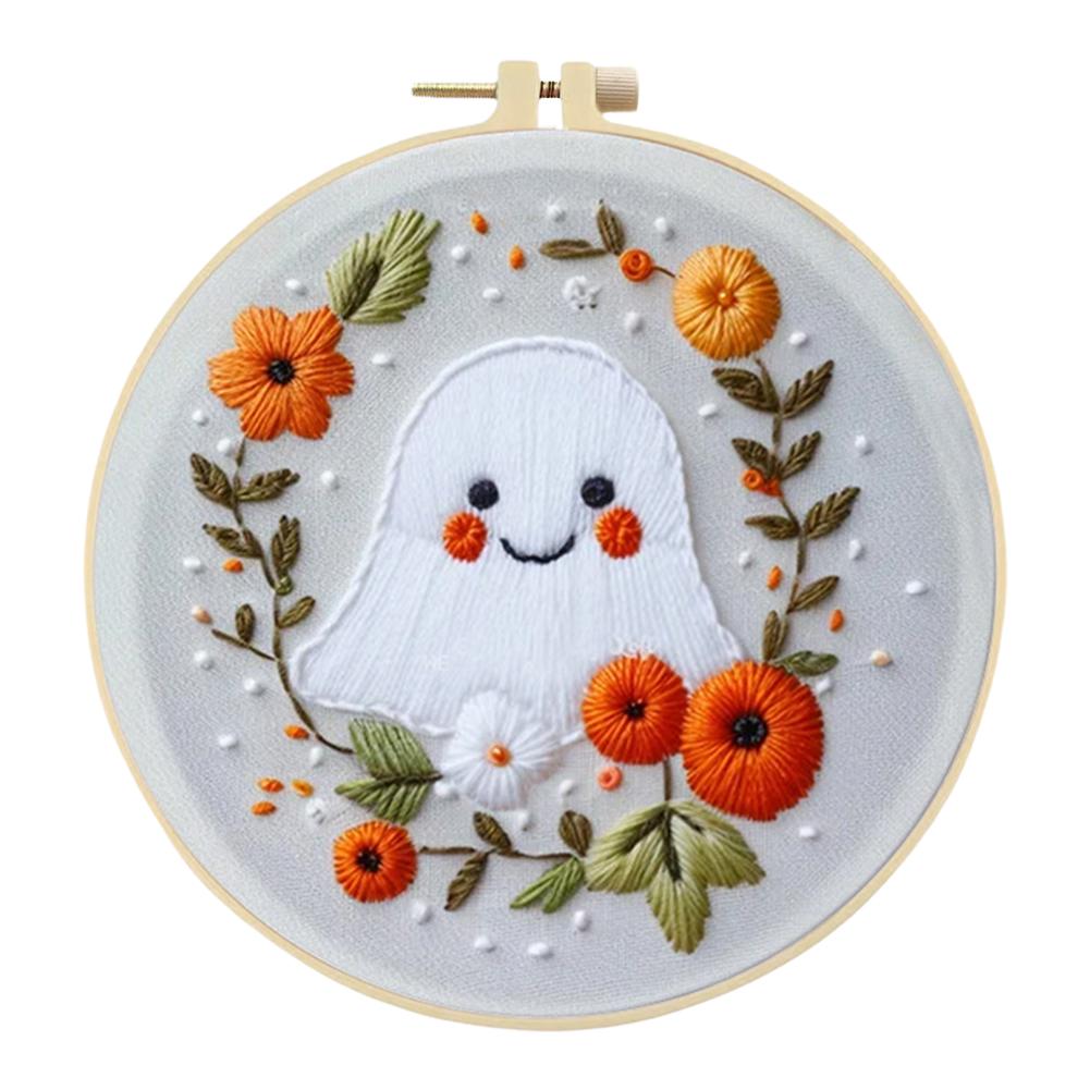 Halloweenské sady pro vyšívání křížkovým stehem s obručí, barevnou nití a látkou s potiskem